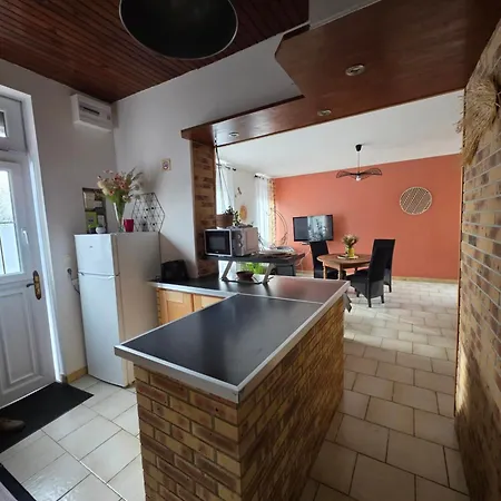 La Maison De Victoire Ferienhaus *